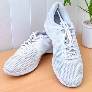 Nike NWOT 7.5 Revolution 4 White Women's Running Sneaker Shoe